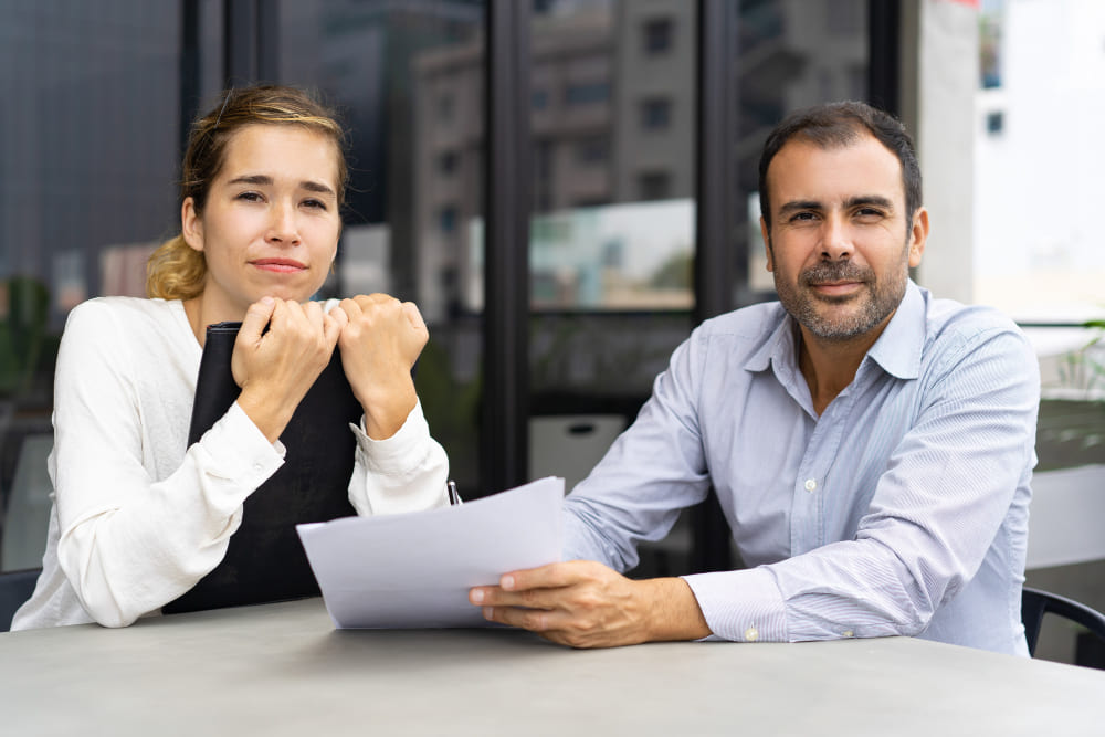 Sí, una asesoría también puede ayudar a una persona