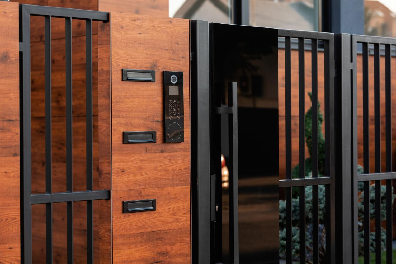 Fabricar protección ya no consiste solo en fabricar puertas: así evoluciona la industria de la seguridad