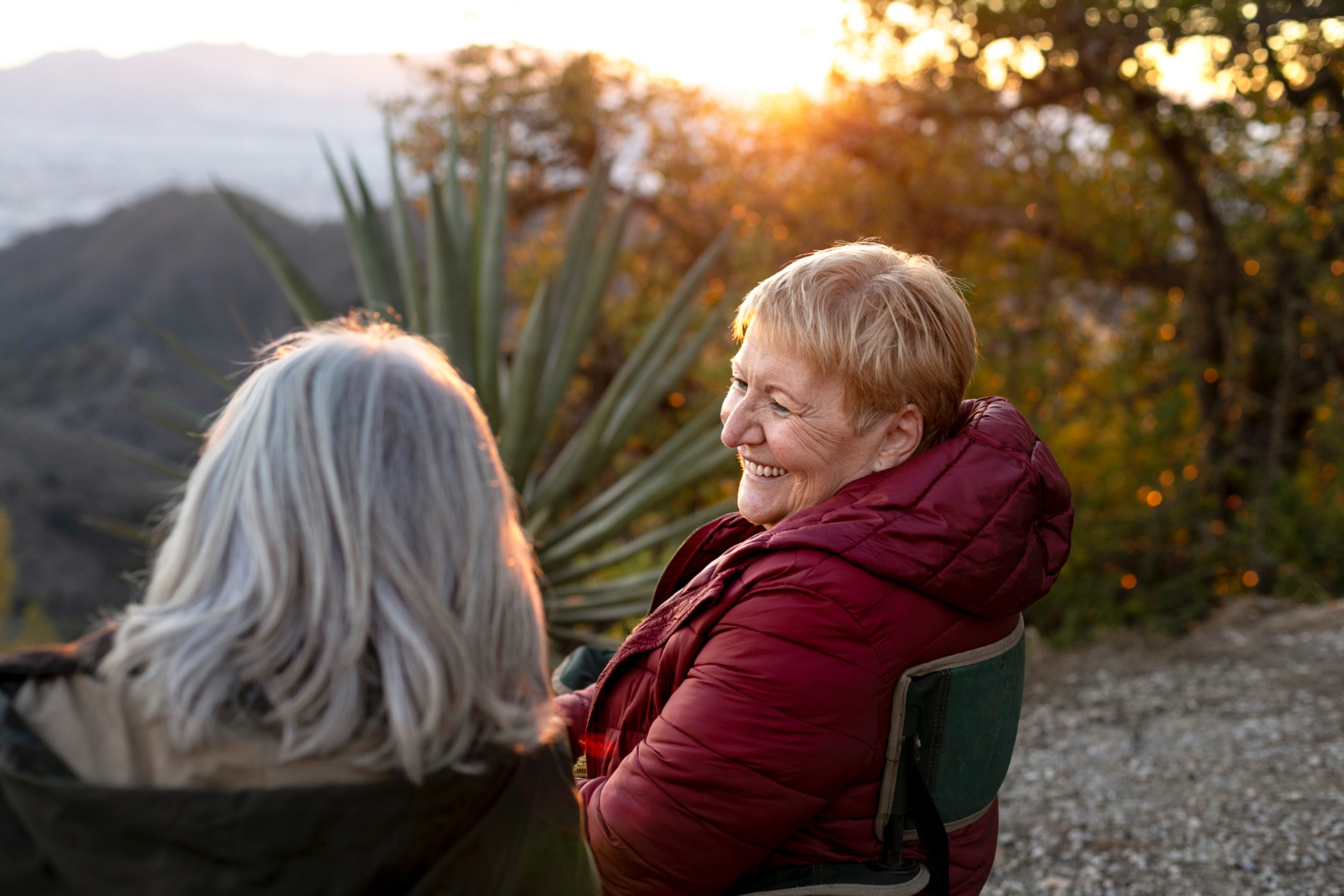 Mi padre o mi madre no quiere ir a una residencia: qué alternativas existen